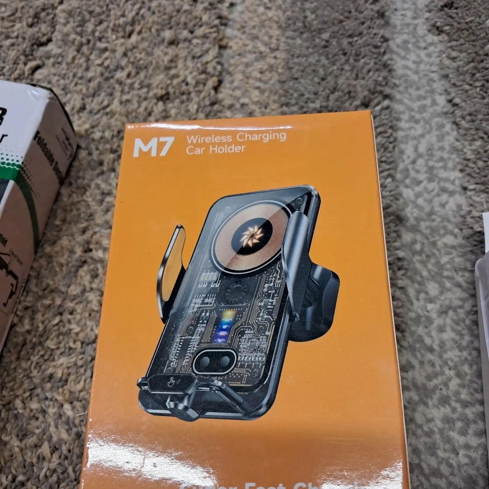 Sun Visor Cellphone Holder, Wireless Charging Car Holder & Magnetic Power Bank